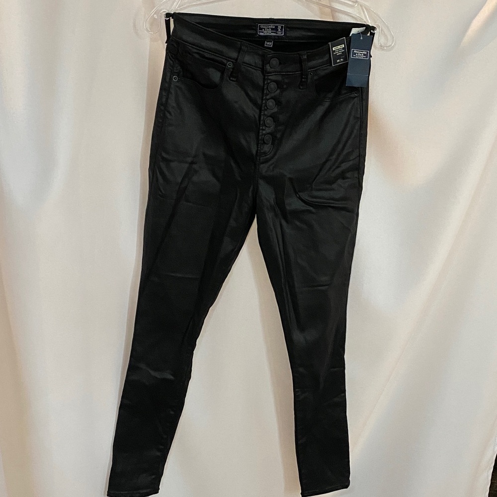 NWT Abercrombie & Fitch Black High-Rise Curve Love Super Skinny Coated Jeans